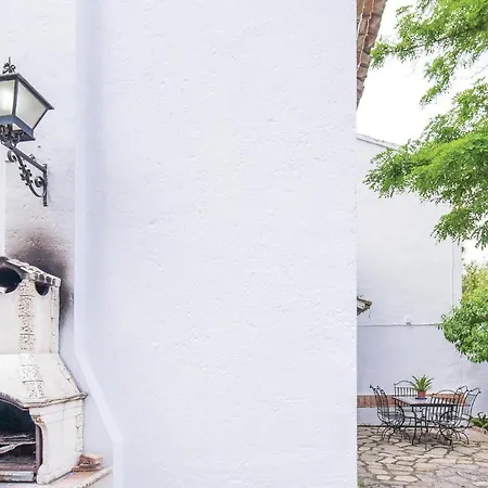 Pet Friendly In * Zahara De La Sierra